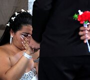 Masinė vestuvių ceremonija Kolumbijos kalėjime