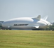 Nukrito didžiausias pasaulyje orlaivis &bdquo;Airlander 10&ldquo;