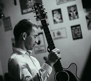 Laurynas Sičiūnas. Koncerto La Vie Boheme @Tesla pub akimirka