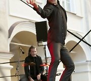 Federico Ordonezo pasirodymas Vilniaus universiteto kieme