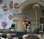 Federico Ordonezo pasirodymas Vilniaus universiteto kieme