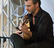 Federico Ordonezo pasirodymas Vilniaus universiteto kieme