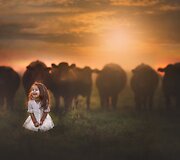 Pogimdyminę depresiją per fotografiją įveikusi mama fotografuoja dukrą norėdama jos atsipra&scaron;yti