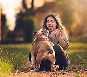 Pogimdyminę depresiją per fotografiją įveikusi mama fotografuoja dukrą norėdama jos atsipra&scaron;yti
