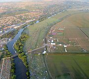 Lankytojų paliktos palapinės ir &scaron;iuk&scaron;lės po Redingo festivalio Didžiojoje Britanijoje
