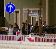 Vokietijos ultrade&scaron;inieji radikalai susirėmė su prieglobsčio pra&scaron;ytojais