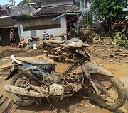 Indonezijoje potvyniai sukėlė nuo&scaron;liaužas