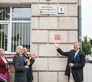 Vokietijos vienybės dieną Vilnius Vokiečių gatvę papuo&scaron;ė užra&scaron;u &ndash; &bdquo;Deutsche Stra&szlig;e&ldquo;