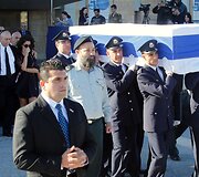 Shimono Pereso laidotuvių ceremonija Izraelyje
