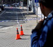 Briuselyje peiliu sužeisti du policininkai