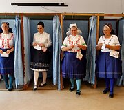 Vengrės balsuoja referendume