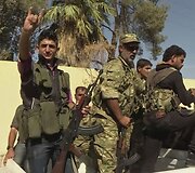 Turkijos remiami nuosaikūs sirų sukilėliai i&scaron;stūmė i&scaron; Dabiko miestelio &bdquo;Islamo valstybės&ldquo; kovotojus