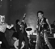 Fotografo Igorio Muchino užfiksuoti mai&scaron;taujančio jaunimo portretai griūvančioje Sovietų Sąjungoje (1985 &ndash; 1991 m.)