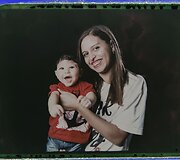 Brazilijos &scaron;eimų auginančių mikrocefalija sergantį vaiką portretai