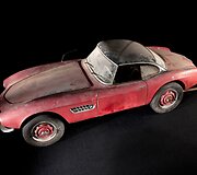 Rastas ir Miunchene restauruotas legendinio Elvio Presley mylėtas automobilis &bdquo;BMW 507&ldquo;