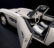 Rastas ir Miunchene restauruotas legendinio Elvio Presley mylėtas automobilis &bdquo;BMW 507&ldquo;