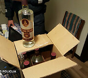 Sulaikytos nelegaliai pardavinėjamas alkoholis