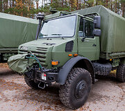 Lietuvos kariuomenę pasiekė 21 Vokietijos gamintojo &bdquo;Daimler AG&ldquo; sunkvežimis UNIMOG U5000