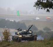Antrojo pasaulinio karo mū&scaron;io inscenizacija &bdquo;Stalino linijos&ldquo; muziejuje Baltarusijoje