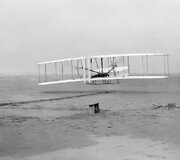 Pirmasis skrydis lėktuvu, atliktas brolių Wrightų