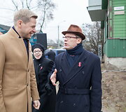 Latvijos nepriklausomybės dieną vilniečiai Latvių gatvę papuo&scaron;ė užra&scaron;u &ndash; Latvie&scaron;u iela