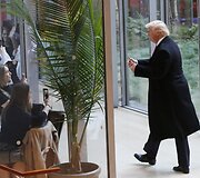 Donaldas Trumpas dienra&scaron;čio &bdquo;The New York Times&ldquo; redakcijoje