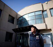 Vaikai veržiasi į Korėjos demilitarizuotoje zonoje veikiančią mokyklą mokytis anglų kalbos