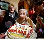 Seniausias pasaulio žmogus - italė Emma Morano &scaron;venčia 117 metų gimtadienį