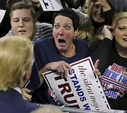 Donaldo Trumpo gerbėja Robin Roy i&scaron;vysta jį gyvai