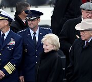 Žmonės renkasi į Donaldo Trumpo inauguraciją  Va&scaron;ingtone