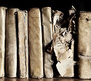 I&scaron;leistoje knygoje &bdquo;Biblioteka&ldquo; sudėtos nuotraukos i&scaron; gražiausių pasaulio bibliotekų