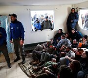 Nelegalūs žydų naujakuriai prievarta i&scaron;keldinami i&scaron; Vakarų Kranto