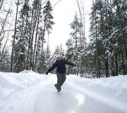 Kanadiečiai Kvebeko mi&scaron;ke i&scaron;liejo 13 km kelią pačiūžoms