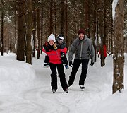 Kanadiečiai Kvebeko mi&scaron;ke i&scaron;liejo 13 km kelią pačiūžoms