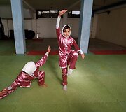 Afganistanietės &ndash; &Scaron;aolino kung fu kovotojos