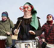 Feministės ragina Ukrainą sugrąžinti Tarptautinei moters dienai jos tikrąją prasmę