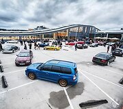 Filmo &bdquo;Greiti ir įsiutę 8&ldquo; premjera įvyko drauge su i&scaron;skirtinių automobilių paroda