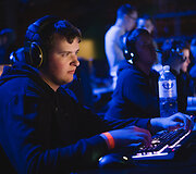Rekordinis elektroninio sporto renginys &ndash; &bdquo;InfoShow Lan Party&ldquo;