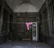 Antro didžiausio Irako miesto griuvėsiai &ndash; pasivaik&scaron;čiojimas po vakarų Mosulą