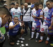 Gatvės futbolo čempionatas Peru sostinėje 