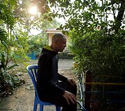 Tailandiečiai su priklausomybėmis kovoja atokiame budistų vienuolyne