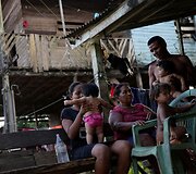 Amazonės žiotyse naftos ie&scaron;koti planuojantys brazilai kelia pavojų vietinei bendruomenei ir gamtai