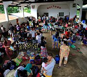 Tūkstančiai gyventojų sprunka i&scaron; pietinio Filipinų regiono