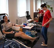 Kauno pareigūnai, tapo neatlygintinais kraujo donorais