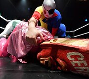 &bdquo;Hoodslam&ldquo; &ndash; beproti&scaron;kaiusias ir ne&scaron;vankiausias Oklando amerikieti&scaron;kų imtynių vakaras