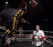 &bdquo;Hoodslam&ldquo; &ndash; beproti&scaron;kaiusias ir ne&scaron;vankiausias Oklando amerikieti&scaron;kų imtynių vakaras