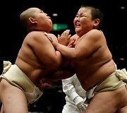 Vaikai &ndash; sumo imtyninkai Tokijuje