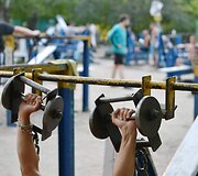 Sporto klubas po atviru dangumi Kijeve