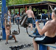 Sporto klubas po atviru dangumi Kijeve