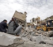 Jemeno sostinėje per Saudo Arabijos vadovaujamos koalicijos antskrydžius žuvo 14 civilių
